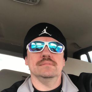 Meet your Posher, Nicholas